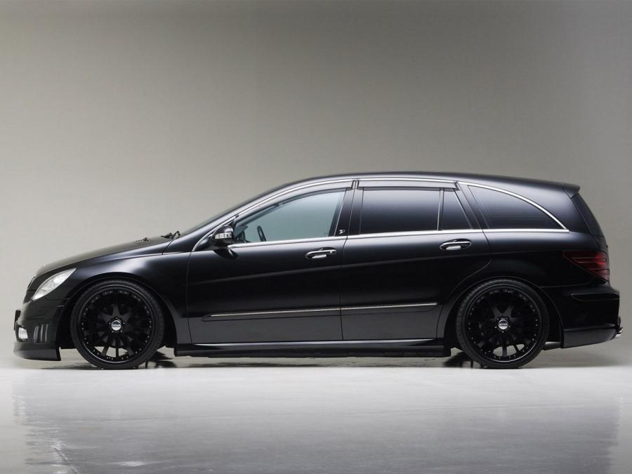  Mercedes-Benz R-Class by Wald 2009 года  (фото 4 из 7)